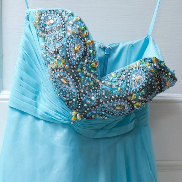 Mori Lee by Madeline Gardner - Sky Blue / Turquoise Dress - Size 4 - Picture 2 of 5